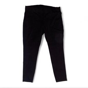 Torrid Classic Black Legging capris size 3